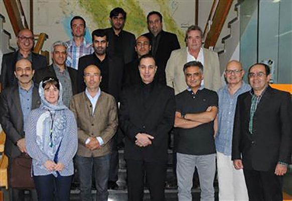 سازمان نقشه برداری کشور,نقشه برداری,دکتر علیرضا اردلان,کشور فرانسه,دانشگاه های کشور فرانسه