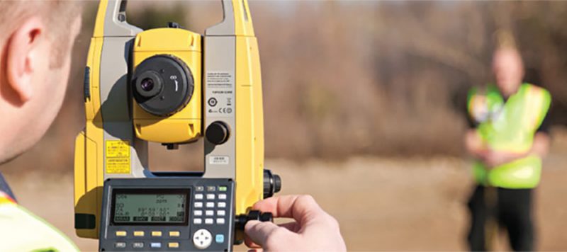 توتال استیشن نقشه برداری تاپکان topcon