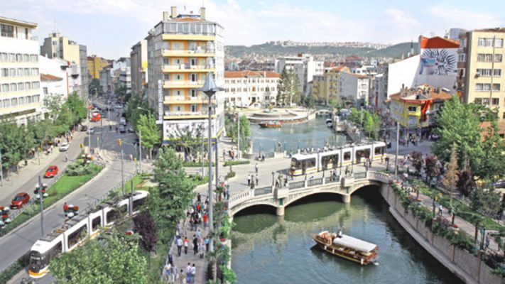 مزایای بکارگیری GIS در برنامه ریزی شهری